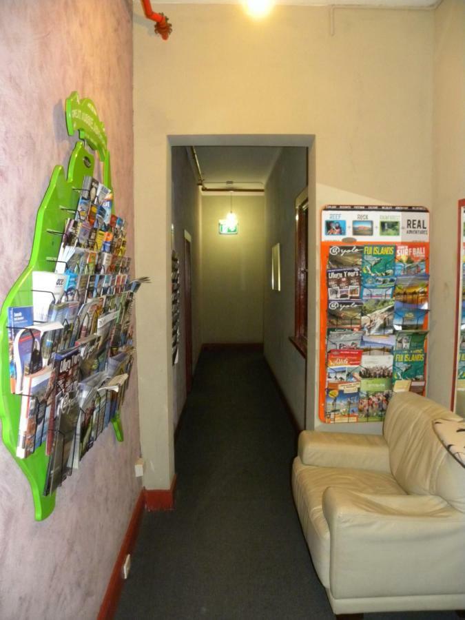 Market Tavern Hostel & Bar Мелбърн Екстериор снимка