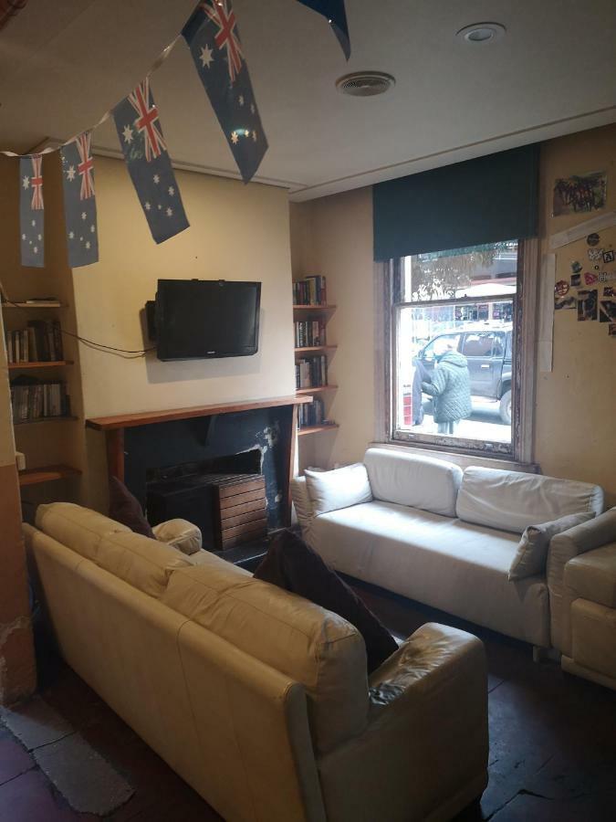 Market Tavern Hostel & Bar Мелбърн Екстериор снимка